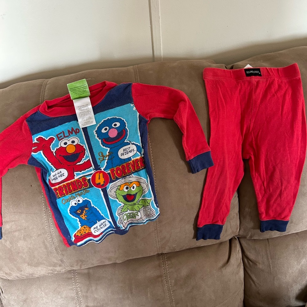 18M sesame street pj set